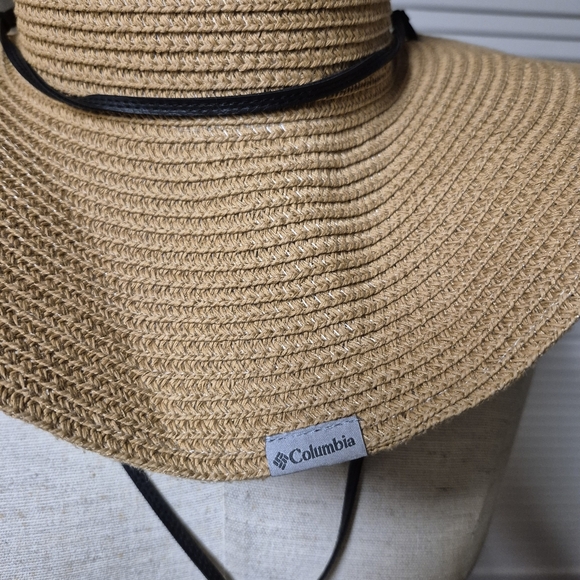 Columbia Natural Woven Hat - Picture 1 of 7